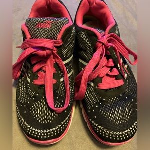Avia women’s shoes size 7.5